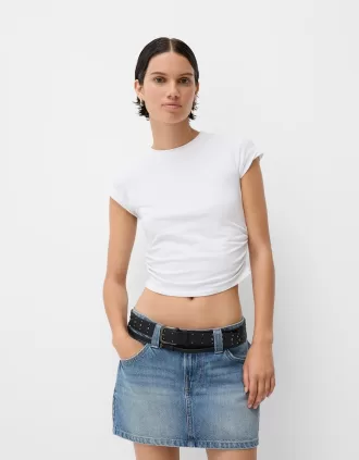 Minikjol i jeans med skärp