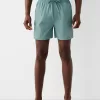 Monokrom boardshorts med boxy-fit passform Monokrom boardshorts med boxy-fit passform