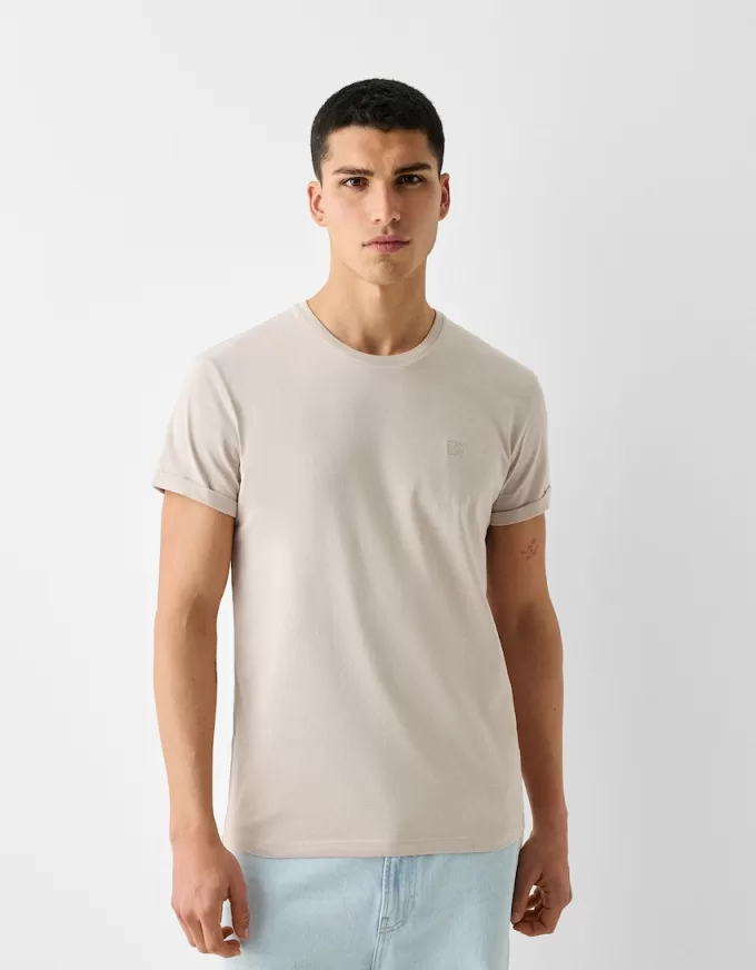 Muscle-fit kortärmad T-shirt