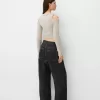Off-shoulder tröja Off-shoulder tröja
