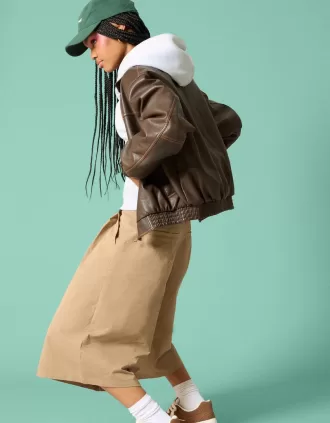 Oversize jacka i konstläder