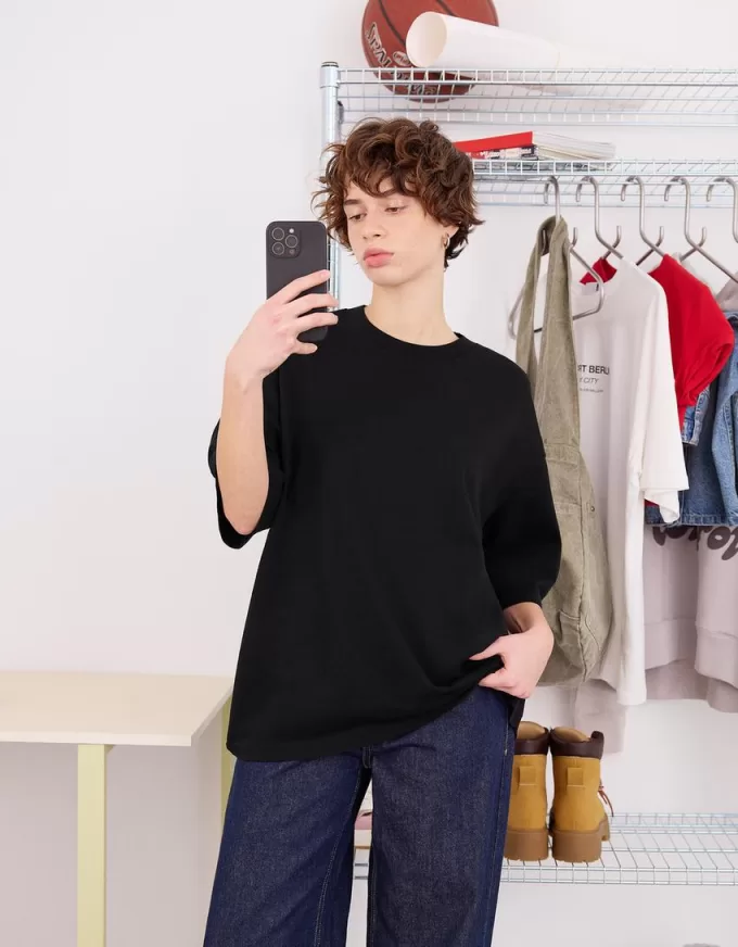 Oversize kortärmad T-shirt i kraftig bomull Oversize kortärmad T-shirt i kraftig bomull