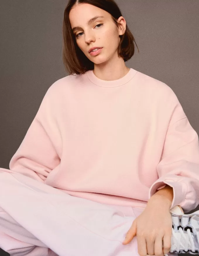 Oversize sweatshirt med sidfickor Oversize sweatshirt med sidfickor