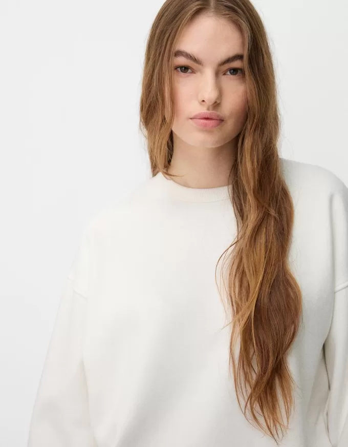 Oversize sweatshirt med sidfickor Oversize sweatshirt med sidfickor