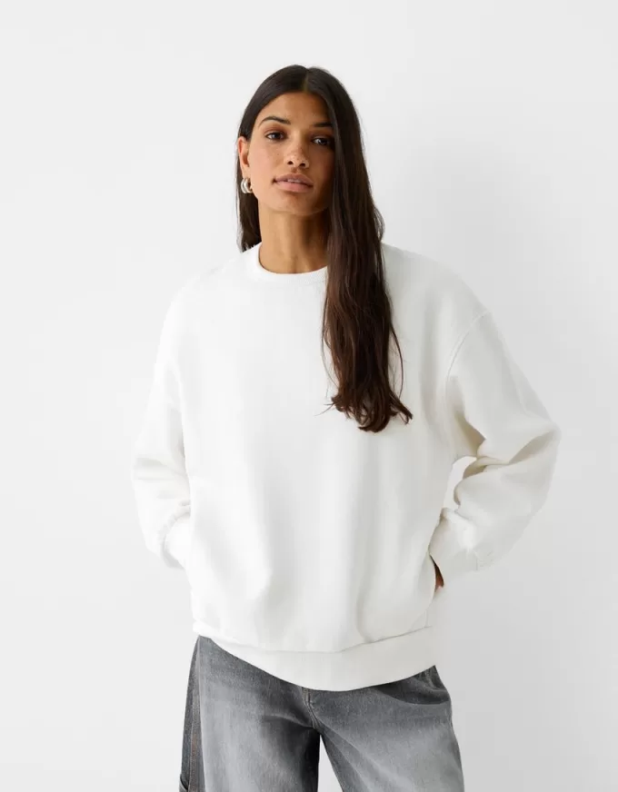 Oversize sweatshirt med sidfickor Oversize sweatshirt med sidfickor