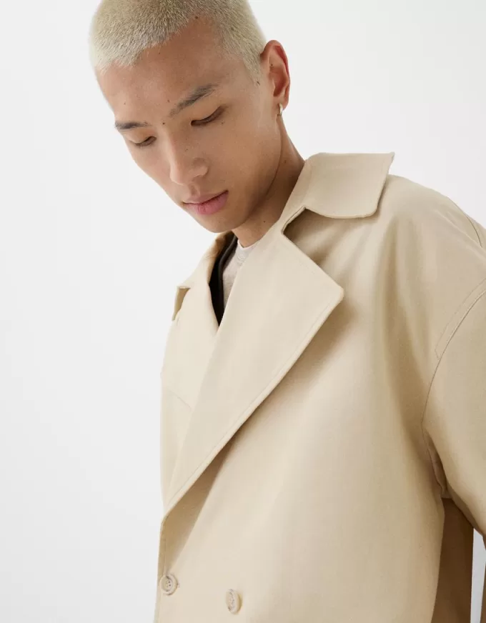 Oversize trenchcoat Oversize trenchcoat