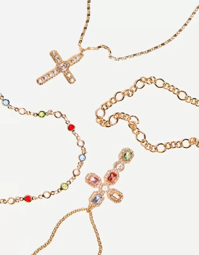 Paket med 4 hängande halsband Paket med 4 hängande halsband