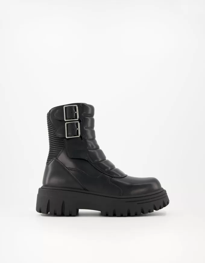 Platform ankelboots med spännen Platform ankelboots med spännen