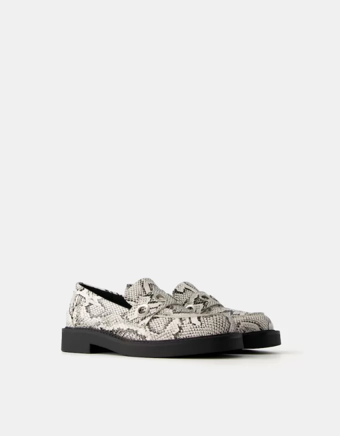 Platta loafers med djurtryck Platta loafers med djurtryck