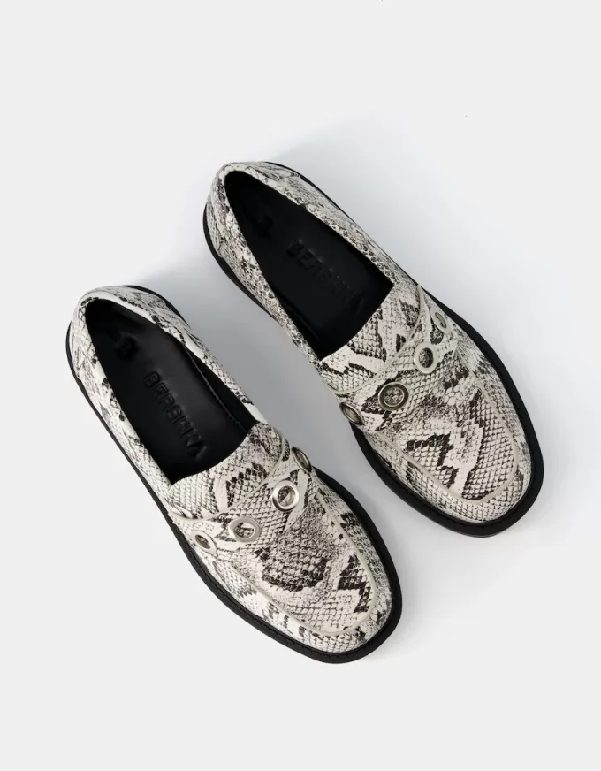 Platta loafers med djurtryck Platta loafers med djurtryck