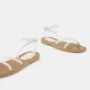 Platta sandaler med remmar Platta sandaler med remmar