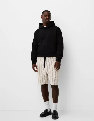 Randiga bermudashorts i jacquard