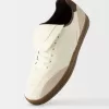Retro fotbollssneakers med plös Retro fotbollssneakers med plös