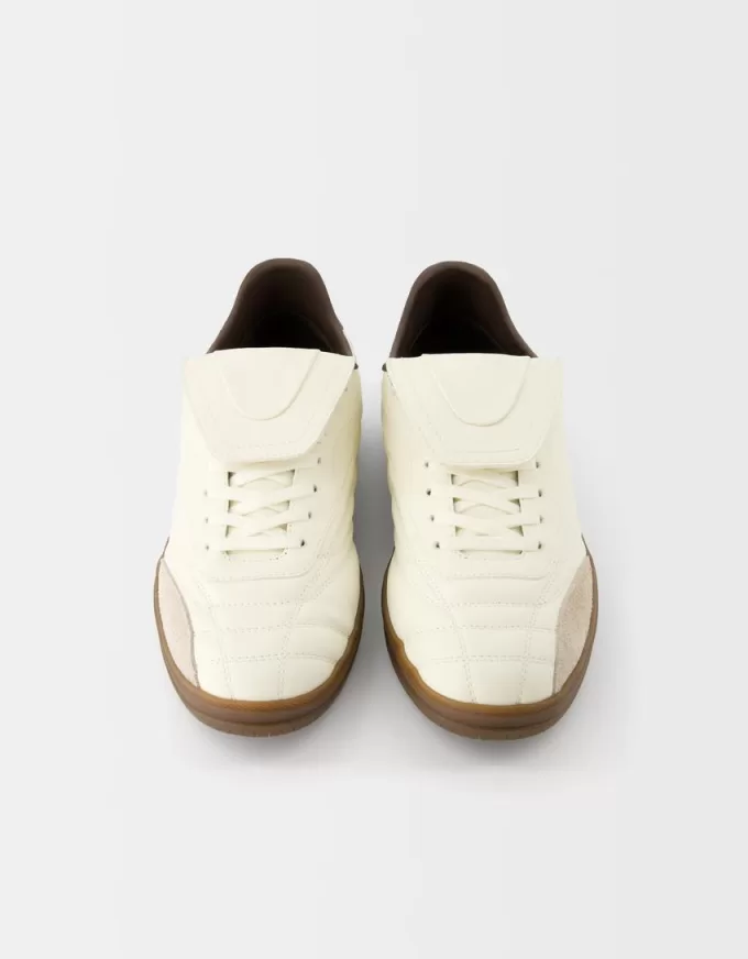 Retro fotbollssneakers med plös Retro fotbollssneakers med plös