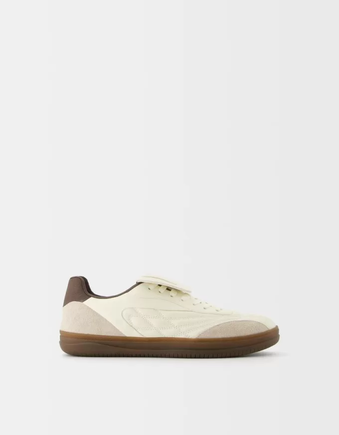 Retro fotbollssneakers med plös Retro fotbollssneakers med plös