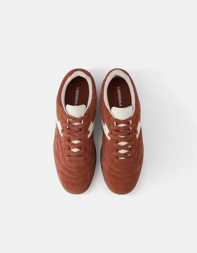 Retro sneakers i delat läder Retro sneakers i delat läder