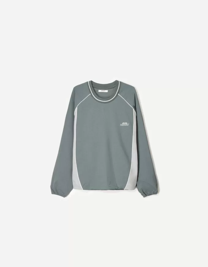 Retro sportig långärmad teknisk T-shirt Retro sportig långärmad teknisk T-shirt