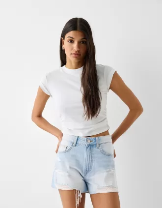 Rippade jeansshorts