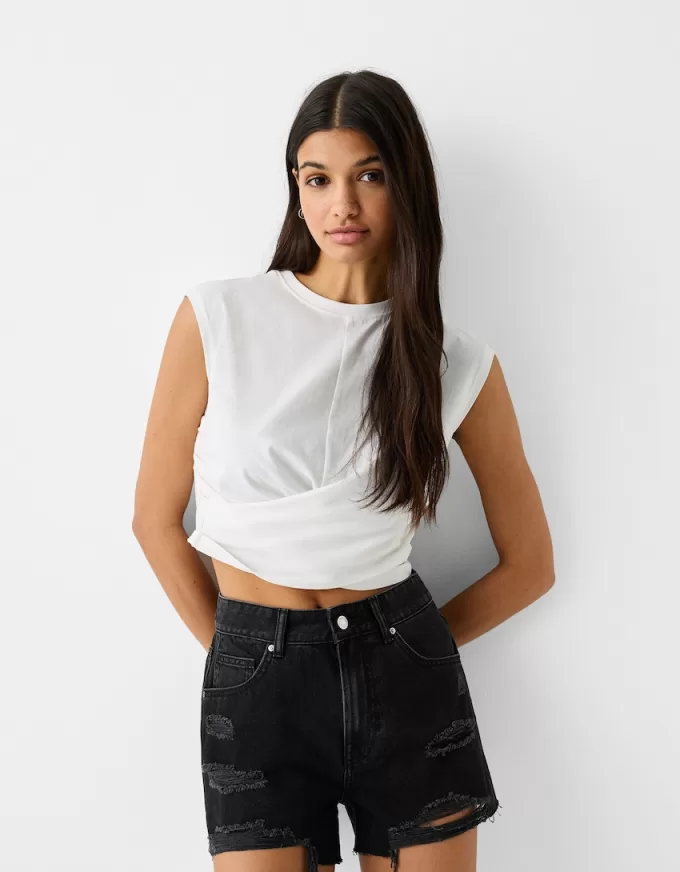 Rippade jeansshorts Rippade jeansshorts