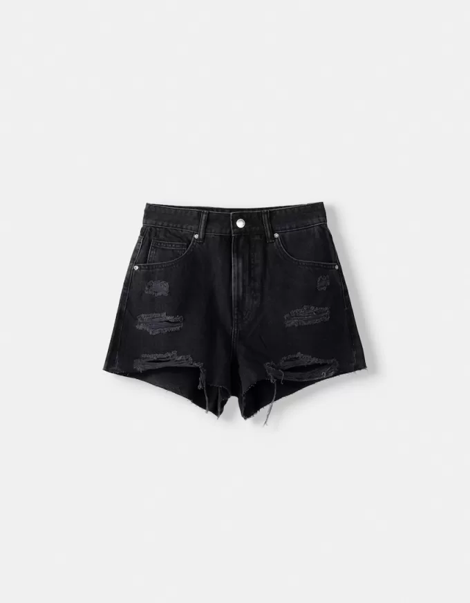 Rippade jeansshorts Rippade jeansshorts