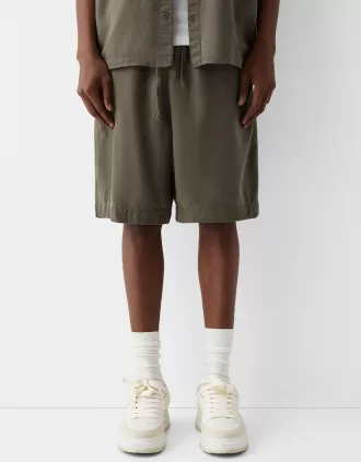 Rustika bermudashorts med vida ben