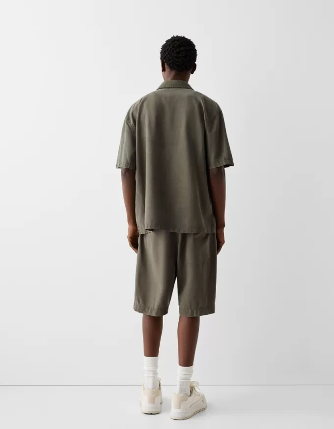 Rustika bermudashorts med vida ben Rustika bermudashorts med vida ben