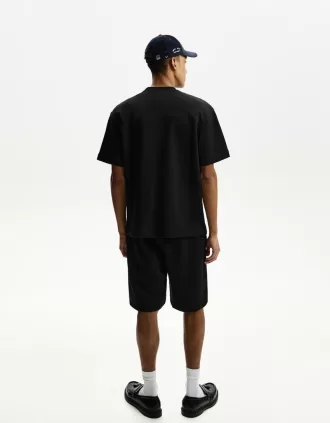 Set med t-shirt och bermudashorts