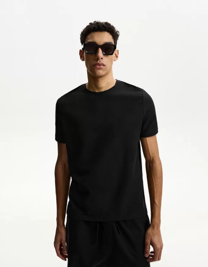 Set med t-shirt och bermudashorts