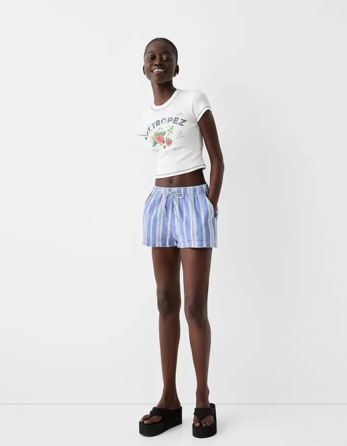 Shorts med elastisk midjedetaljer Shorts med elastisk midjedetaljer