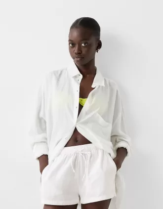 Shorts med elastisk midjedetaljer