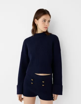 Shorts med knäppning