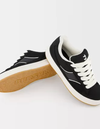 Skater sneakers