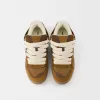 Skatersneakers i delat läder Skatersneakers i delat läder
