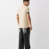 Slim-fit kortärmad T-shirt med randig detalj Slim-fit kortärmad T-shirt med randig detalj