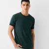 Slim-fit kortärmad T-shirt med randig detalj Slim-fit kortärmad T-shirt med randig detalj