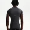 Slim-fit kortärmad T-shirt med sömmar Slim-fit kortärmad T-shirt med sömmar