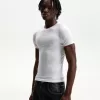 Slim-fit kortärmad T-shirt med sömmar Slim-fit kortärmad T-shirt med sömmar