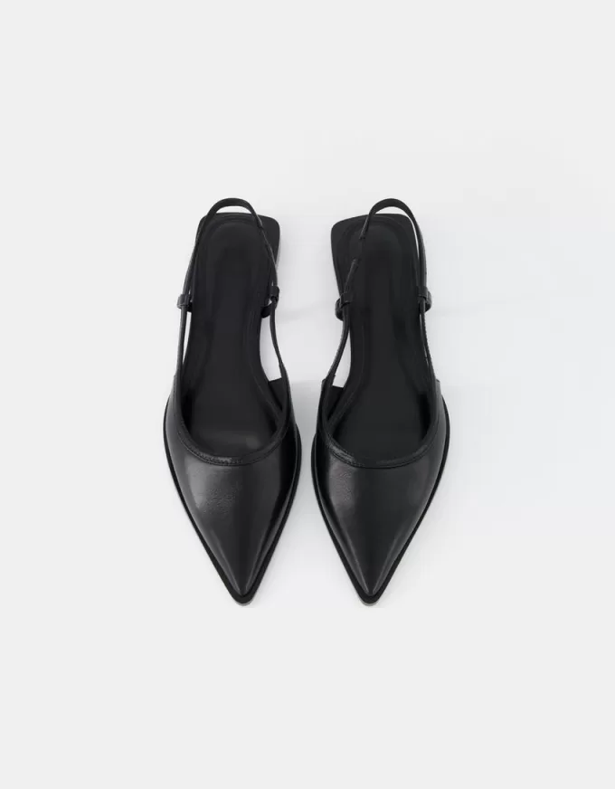 Slingback ballerinor med spetsig tå Slingback ballerinor med spetsig tå