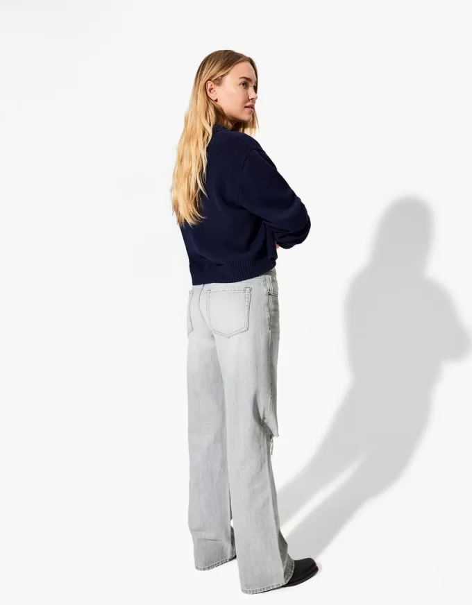 Slitna 90-talsjeans med vida ben