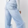 Slitna 90-talsjeans med vida ben Slitna 90-talsjeans med vida ben