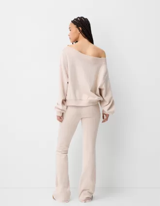 Soft touch asymmetrisk tröja med hals