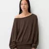 Soft touch asymmetrisk tröja med hals