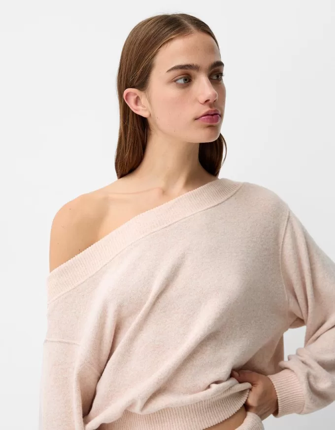 Soft touch asymmetrisk tröja med hals Soft touch asymmetrisk tröja med hals