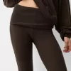 Soft touch asymmetrisk tröja med hals