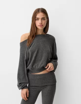 Soft touch asymmetrisk tröja med hals