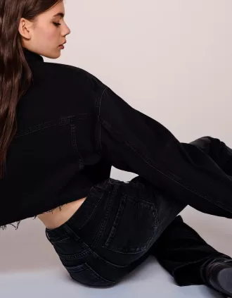 Stövelskurna jeans med låg midja