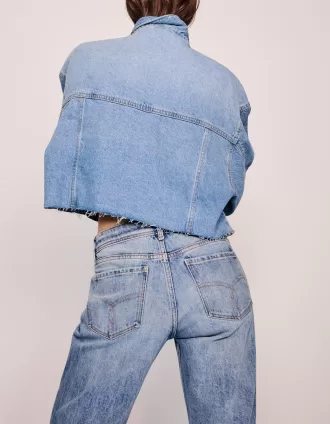 Stövelskurna jeans med låg midja