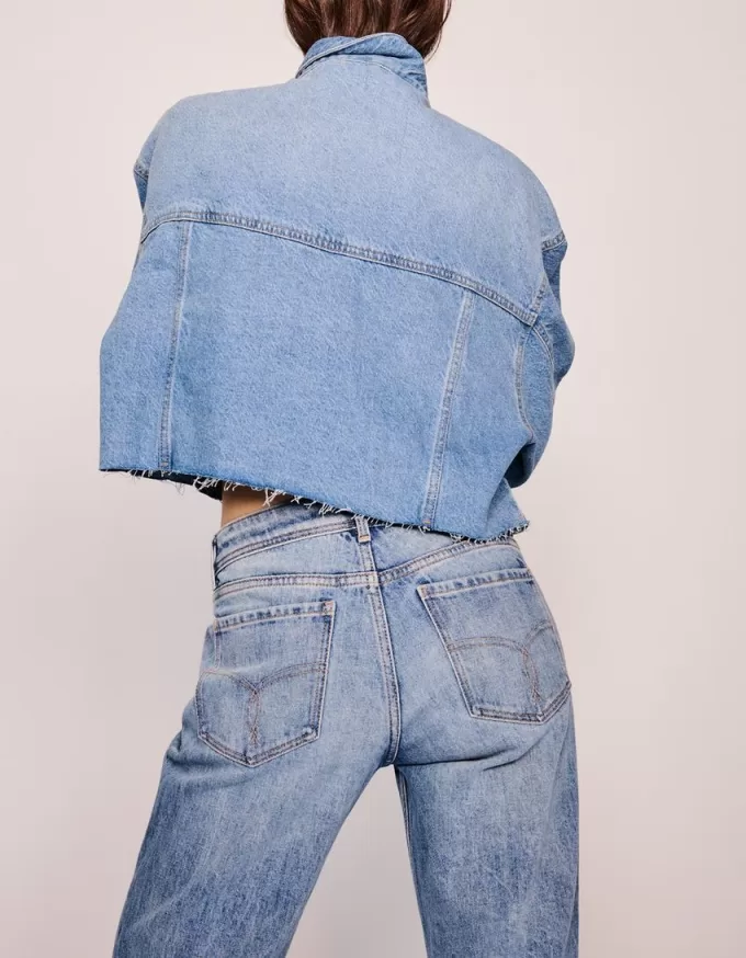 Stövelskurna jeans med låg midja