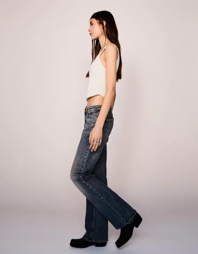 Stövelskurna jeans med låg midja