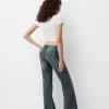 Stövelskurna jeans med låg midja Stövelskurna jeans med låg midja